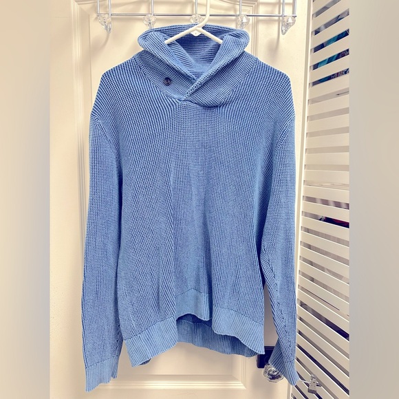 Men’s Abercrombie & Fitch Blue Cowl Neck Sweater with Button SZ M - Picture 1 of 3
